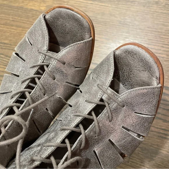 Paul Green Cosmo Leather Lace-Up Sandals Smoke Metallic size 6.5 - Picture 7 of 11